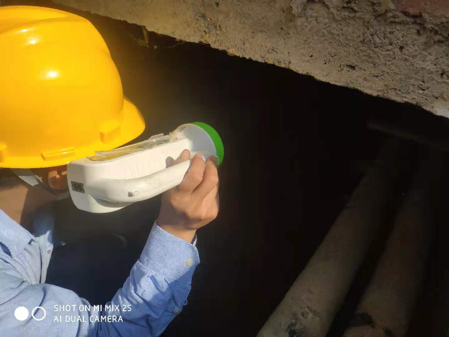 【水發(fā)能源】繃緊防汛弦，筑牢安全堤——中穆電站開展防汛專項(xiàng)檢查2.jpg